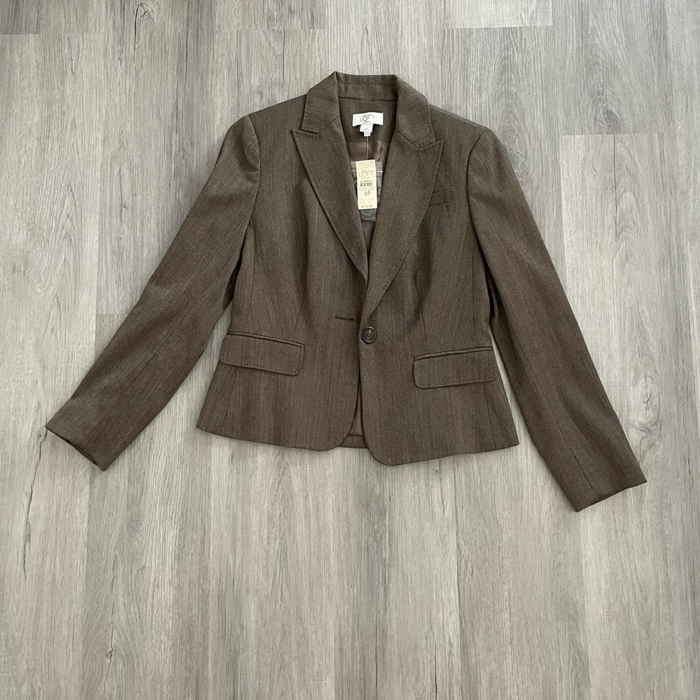 Ann Taylor Loft Petite Single Button Suit Jacket